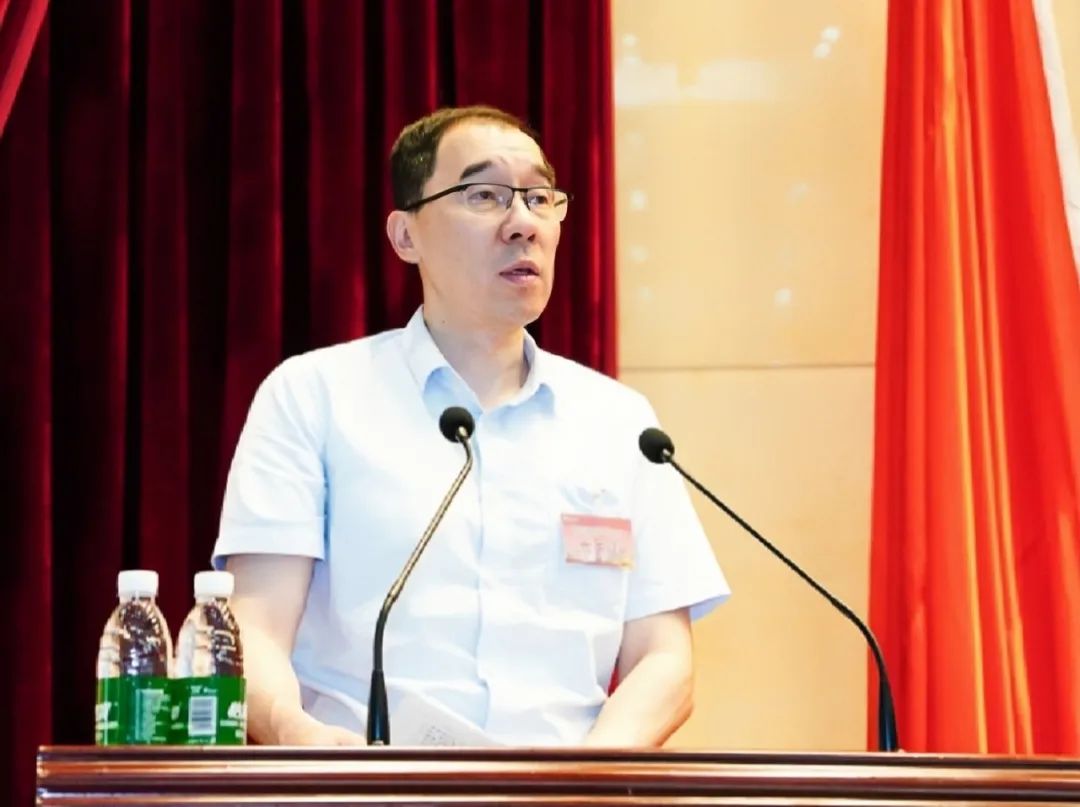 多盈体育【中国】召开第四届职工代表大会第一次会议5.jpg