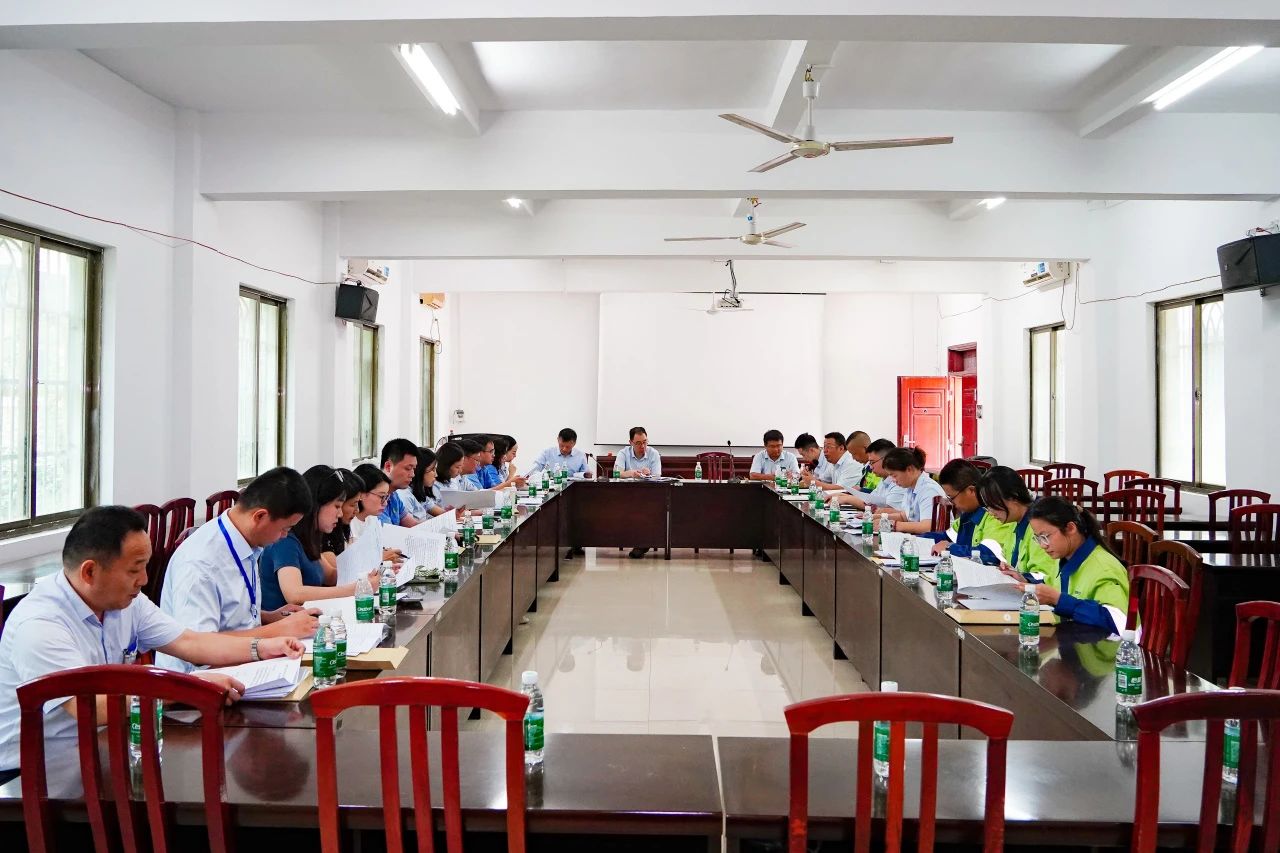 多盈体育【中国】召开第四届职工代表大会第一次会议62.jpg