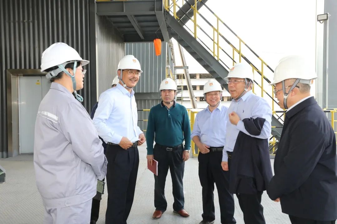 海南省政协副主席李国梁一行到多盈体育【中国】调研