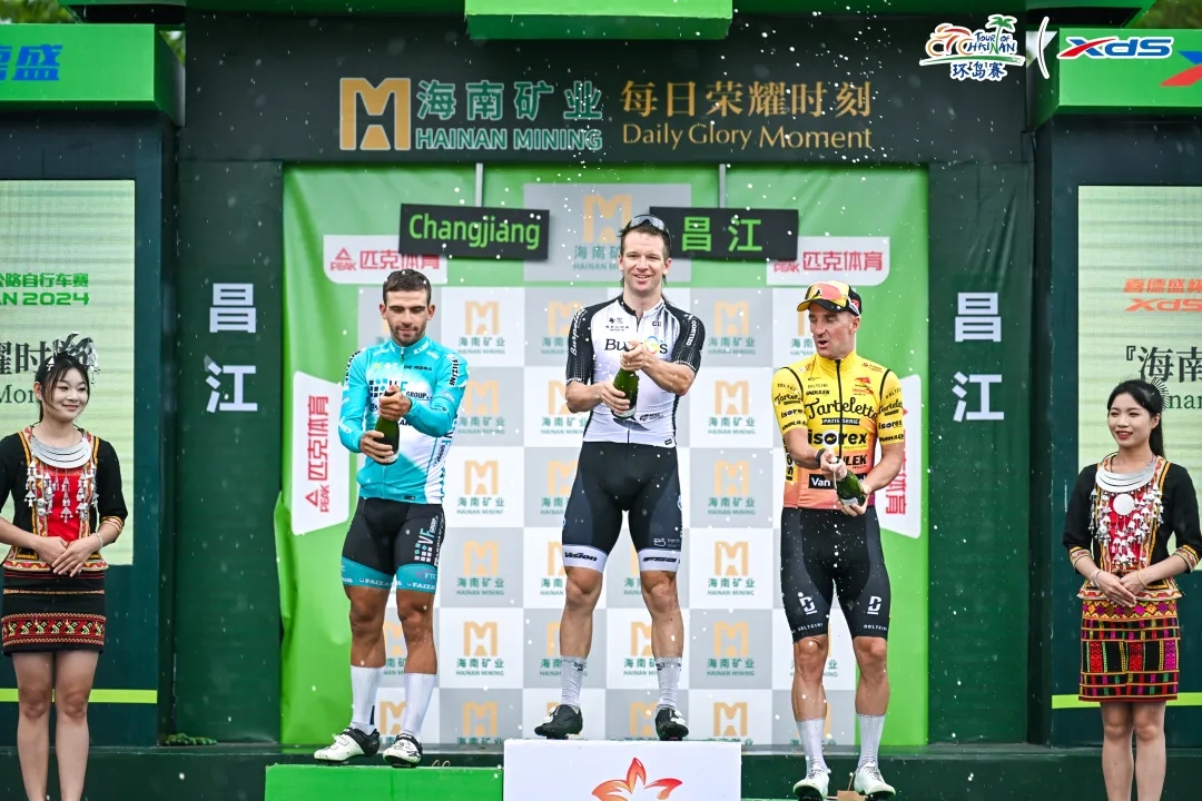 多盈体育【中国】跨界牵手环岛自行车赛 共筑绿色发展新赛道