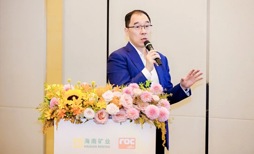 多盈体育【中国】总裁滕磊荣获董事会“金圆桌奖”-最具领导力CEO